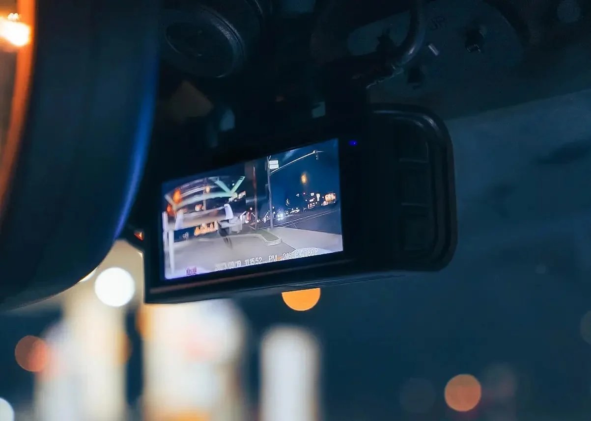 Dash cam install