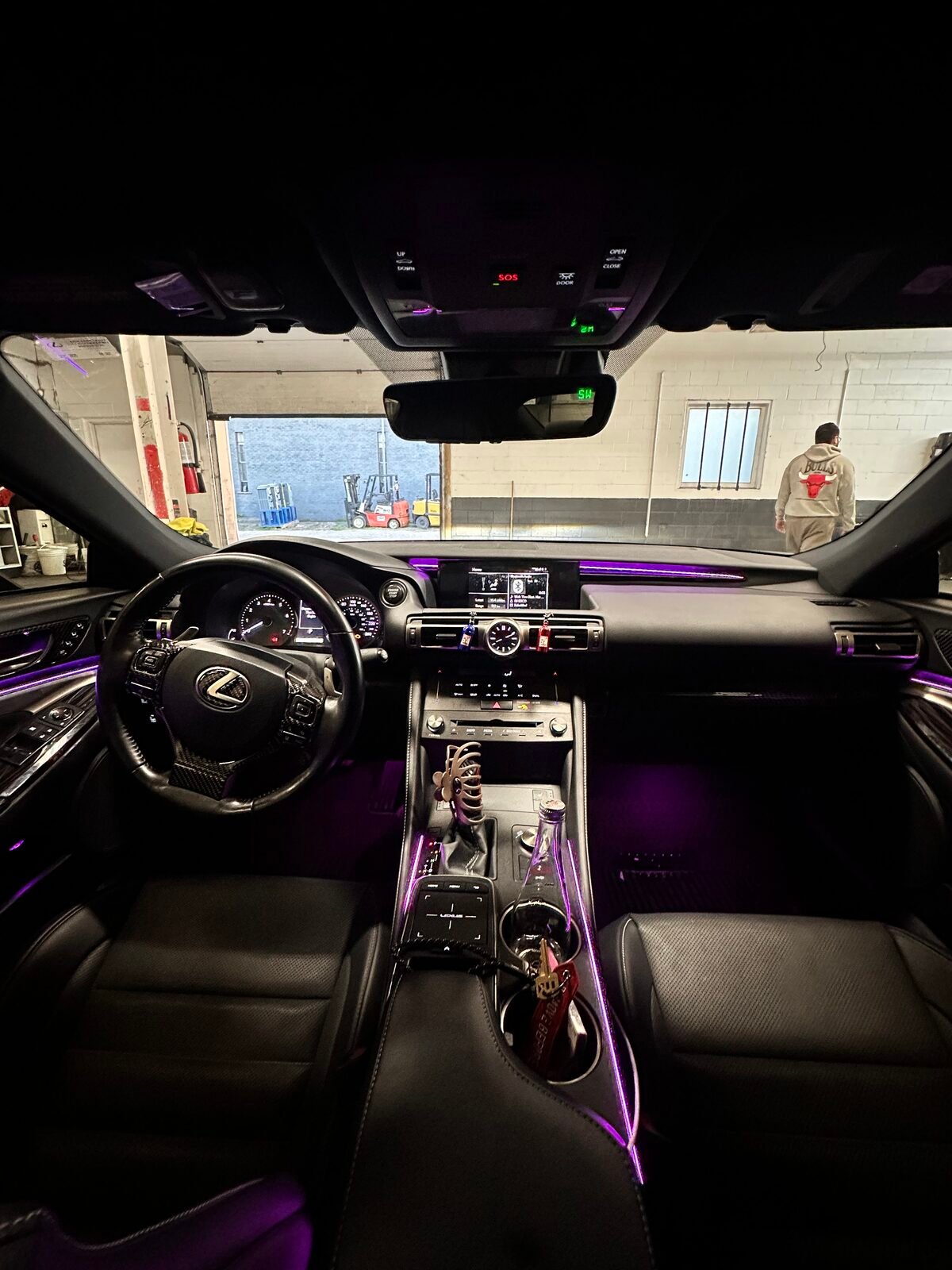 Lexus IS ambient