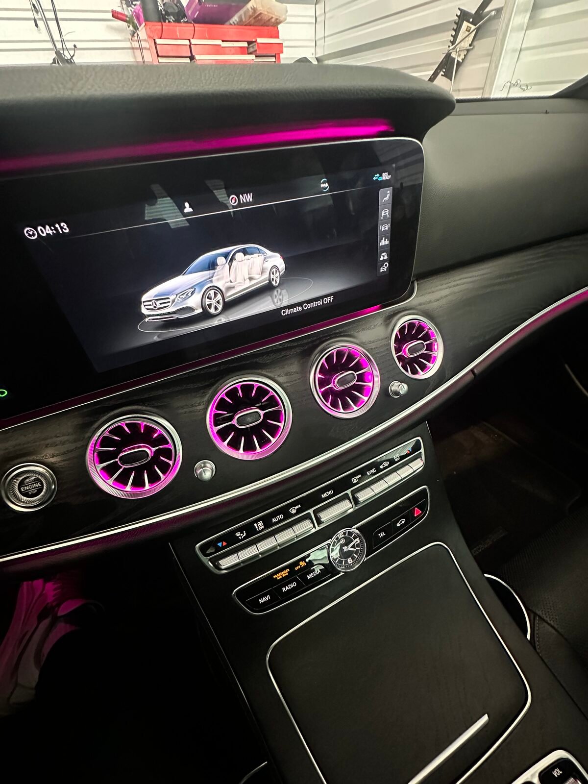 Mercedes E-Class vents